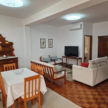 Downtown Flats 2 Daire Funchal