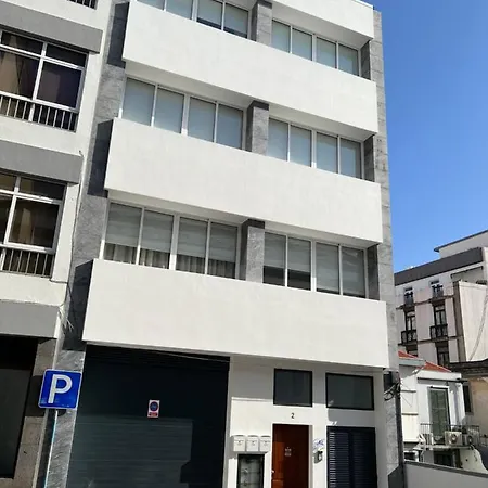 Downtown Flats 2 * 丰沙尔