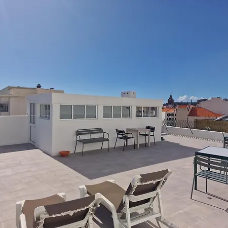 Апартаменты Downtown Flats 2 *