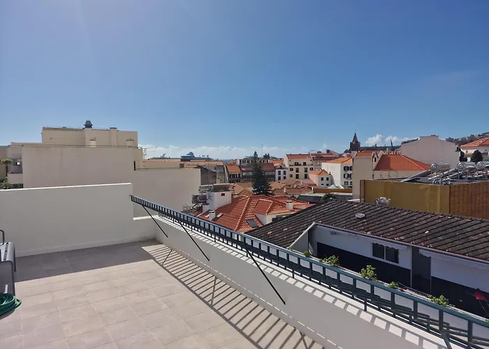 Downtown Flats 2 Apartment